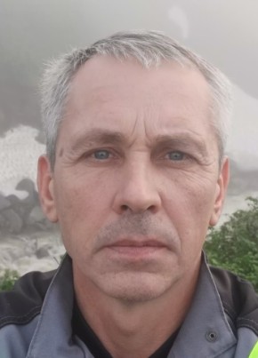 Александр из Черногорска 45 лет