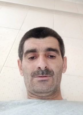 Veysel Gül, 47, Türkiye Cumhuriyeti, İzmir