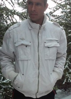 Hamid, 22, People’s Democratic Republic of Algeria, Mansourah