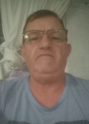 Dinei из Curitiba 58 лет