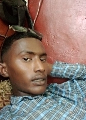 حنين عبدالله محم, 22, السودان, بورتسودان