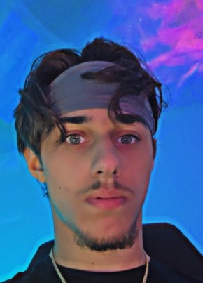 Shaney из Port Saint Lucie 18 лет