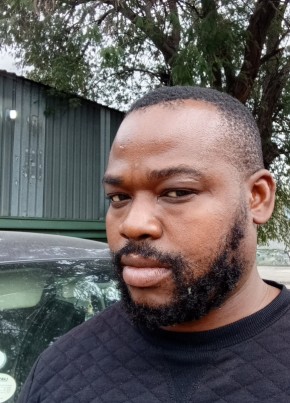 Tsepo Ramashia из Rustenburg 30 лет
