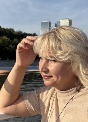 Elena, 52, Russia, Moscow