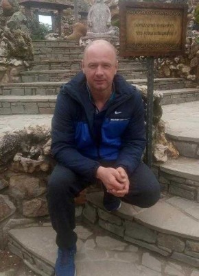 Андрей из Новочеркасска 47 лет