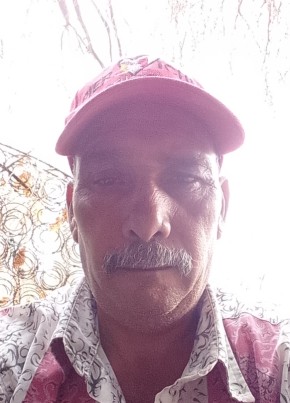 Charly из Carlos Barbosa 48 лет