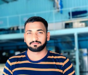 Muneeb Kahloon, 20, Manama