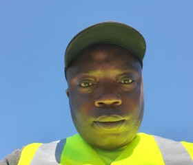 Gerado, 38, Montreal