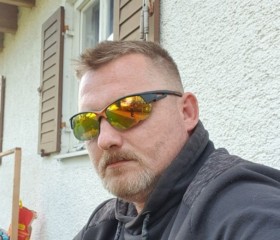 Gerhard, 47 лет, München