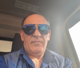 Vagram, 61, Bezhetsk