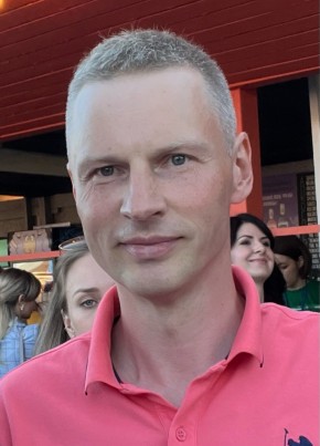 Николай, 42, Россия, Санкт-Петербург