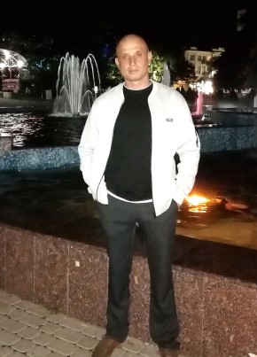 Dmitriy, 43, Russia, Armavir