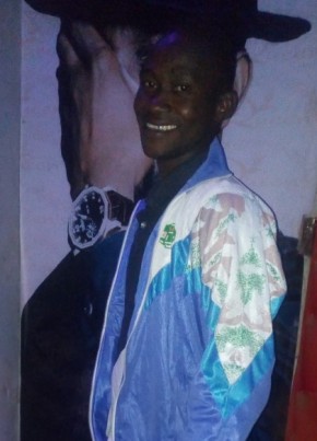 Issouf, 26, Mali, Bamako