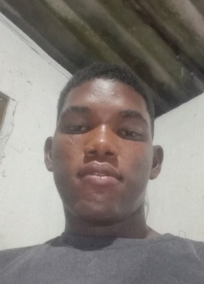 Neomar из Nueva Guatemala de la Asunción 18 лет
