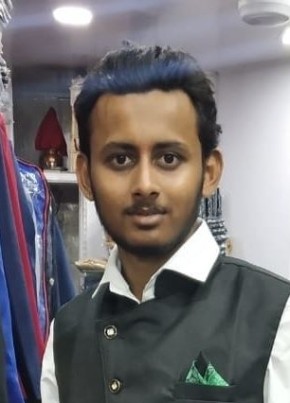 Akash, 25, India, Dondaicha