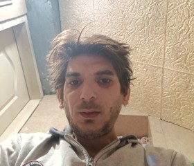 Milorad, 39, Belgrade