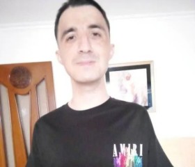 Seyitmyrat, 31, Moscow