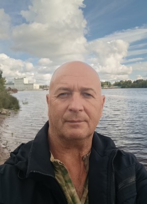 Сергей из Волхова 51 год
