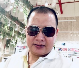 Thuận, 31, Ho Chi Minh City