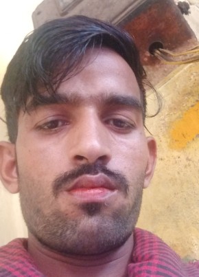Sahubealam, 21, India, Mumbai