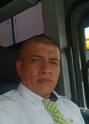 Eybar pajoy Ruyz, 43, República de Colombia, Santiago de Cali
