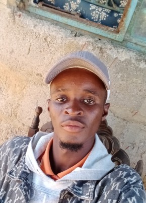 Sousa из Lourenço Marques 23 года
