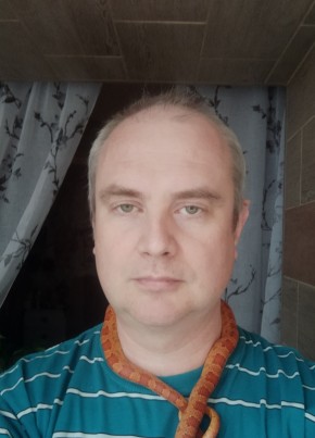 Денис из Павловского Посада 51 год