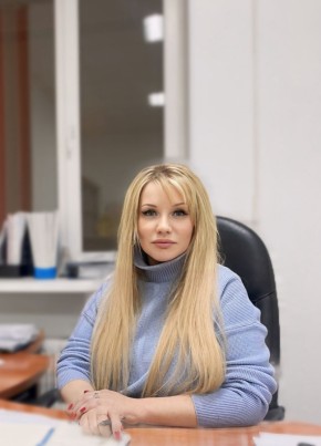 Ксения, 42, Россия, Санкт-Петербург
