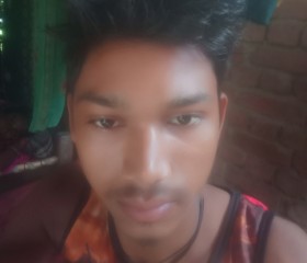 Durgesh, 21, Balrampur