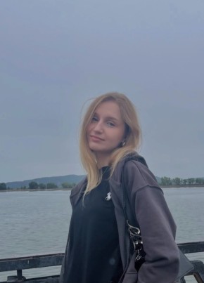 Арина из Warszawa 24 года