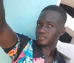 Slah, 18, Port-au-Prince