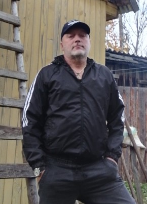 Виталий из Подольска 54 года