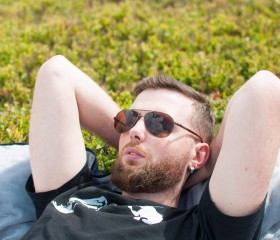 Garman Moshch, 21, Kassel