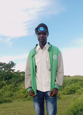 Master peace, 19, Tanzania, Mwanza