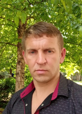 Игорь из Елизаветинскаи 38 лет