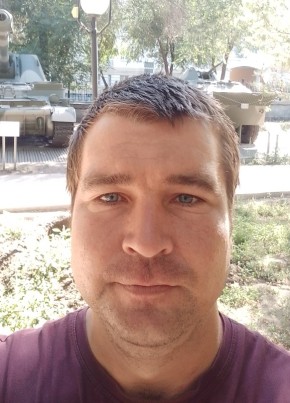 Игорь, 33, Россия, Челябинск