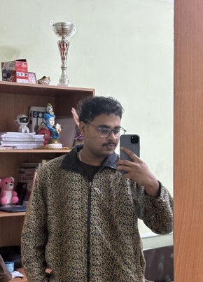 Sarthak из Ярославли 24 года
