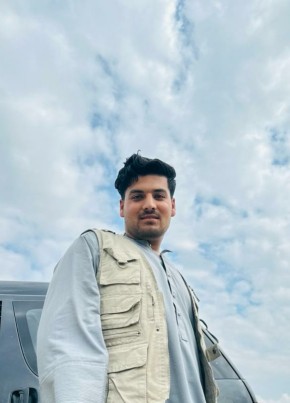 حسیب, 20, جمهورئ اسلامئ افغانستان, مزار شریف