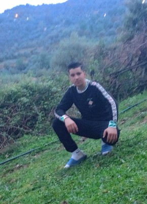 محمد, 18, People’s Democratic Republic of Algeria, Constantine