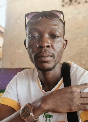 Kabore из San-Pédro 34 года