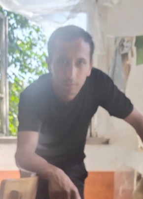 Taslim, 31, Abkhazia, Sokhumi