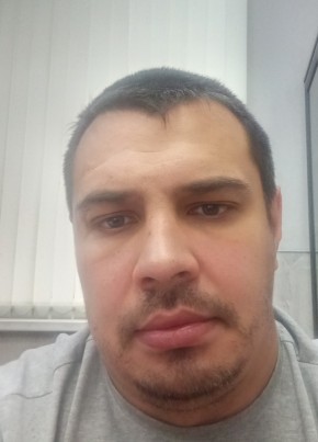 Иван, 37, Россия, Нижний Тагил