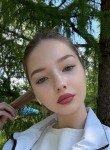 Vika, 19, Moscow