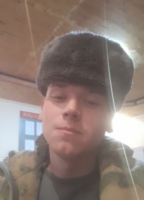 Максим, 23, Россия, Зверево