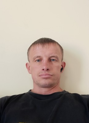 Анатолий, 38, Россия, Москва