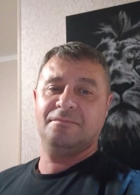 Иван из Омска 48 лет