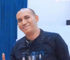 Fajar, 39, Yogyakarta