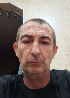 Алексей из Энгельса 43 года