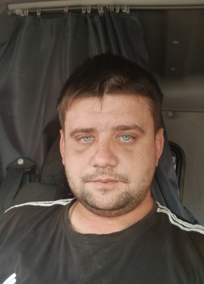 Aleksey Sergeev, 30, Russia, Ulyanovsk