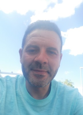 Alfonso из La Villa y Corte de Madrid 43 года